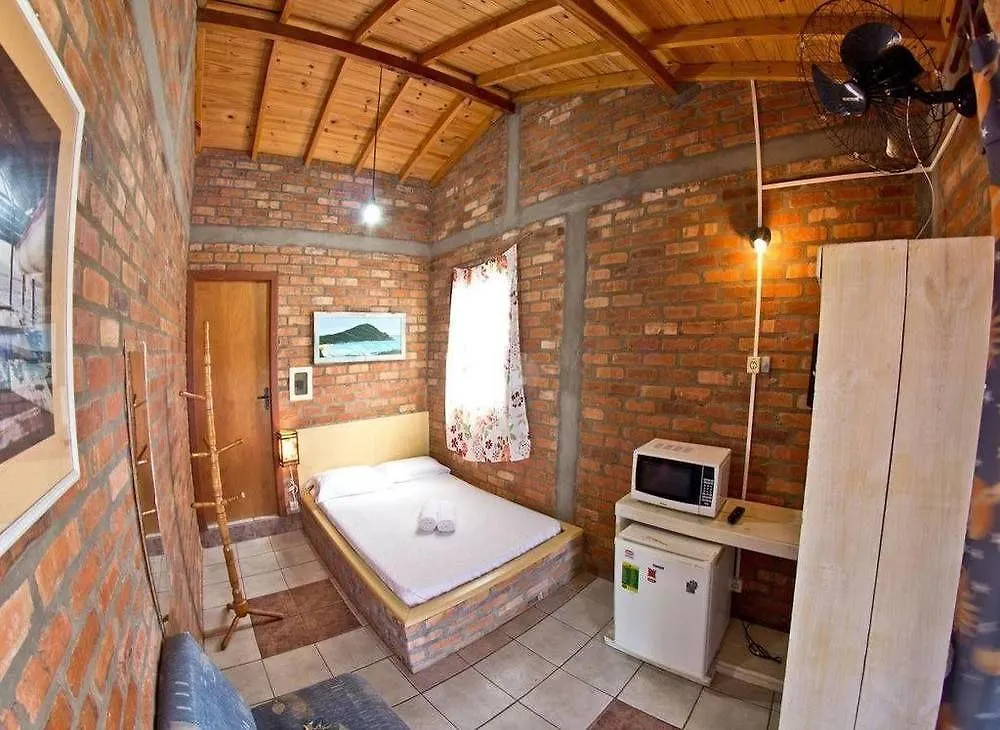 Affittacamere Hotel Pousada Recanto Do Rosa Praia do Rosa